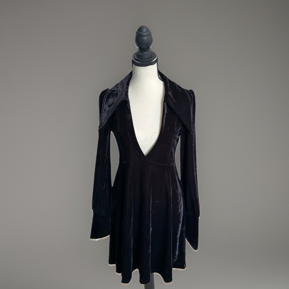 Killstar Hecate Velvet Plunge Dress Black Gothic Mini NWT Small